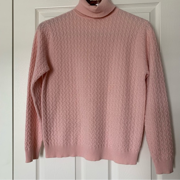 100% Cashmere Pink Turtleneck Sweater Size M - Picture 3 of 7